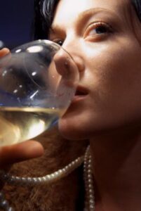 Should Your Mouthwash Contain Alcohol if You Have Gum Disease?